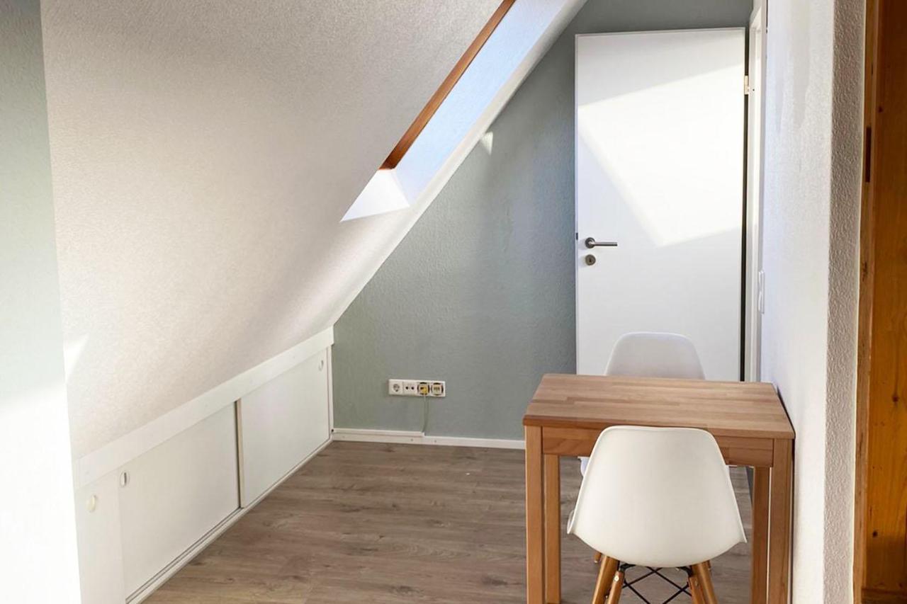 Gemuetliche 2 Zimmerwohnung Mit Tv Und Wlan فندلينغن آم نيكار المظهر الخارجي الصورة